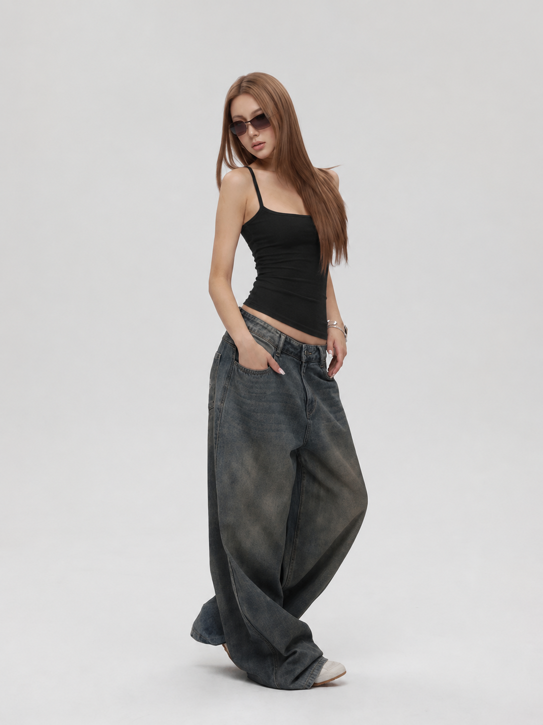 BASIC TANK TOP