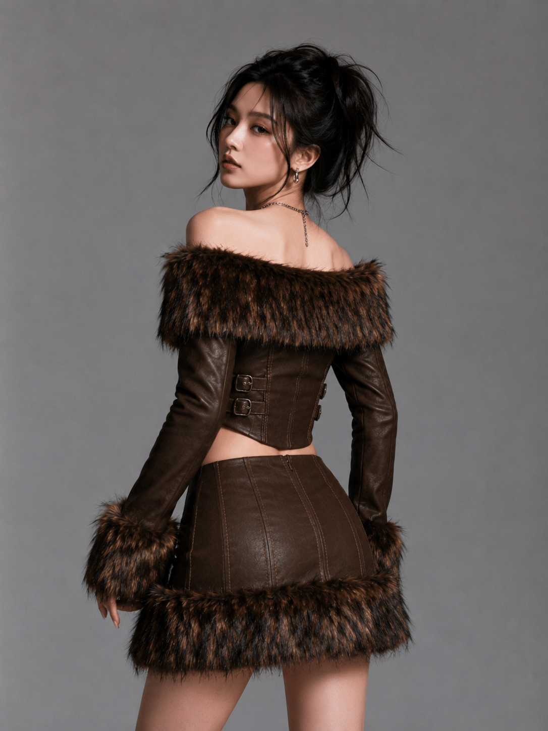 WILD LUXE FUR TRIM CORSET